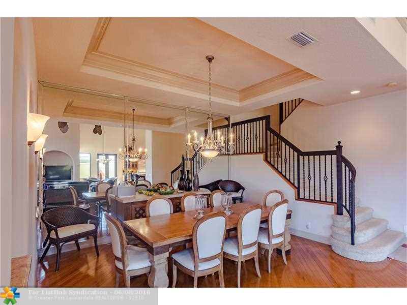 2736 NE 29th St, Lighthouse Point, FL 33064