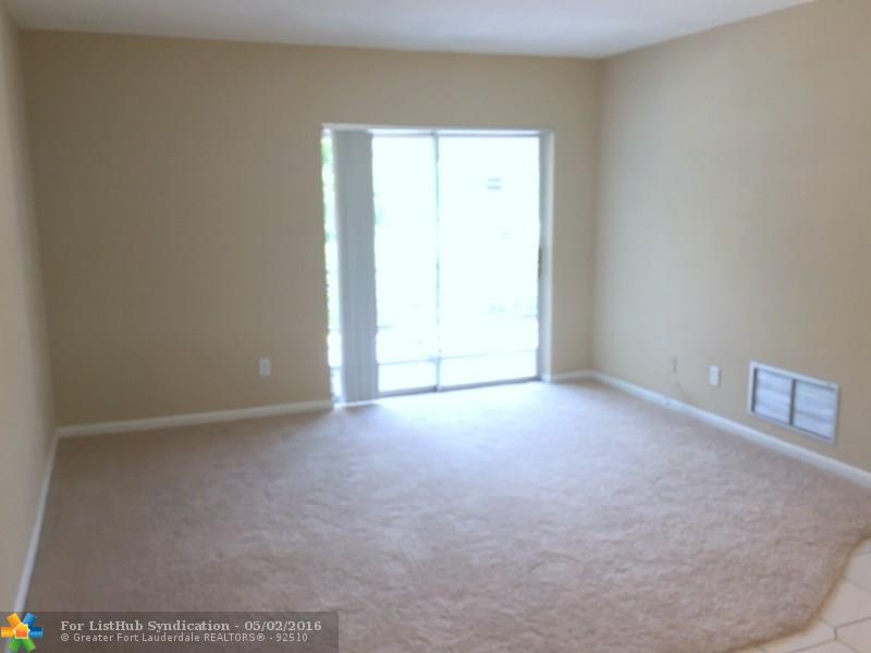 3550 NW 8th Ave 8-13, Pompano Beach, FL 33064