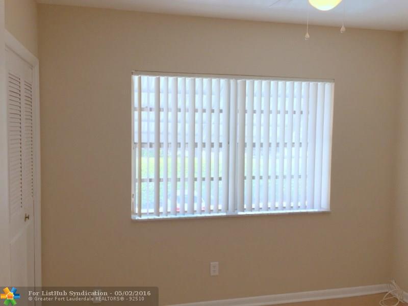 3550 NW 8th Ave 8-13, Pompano Beach, FL 33064