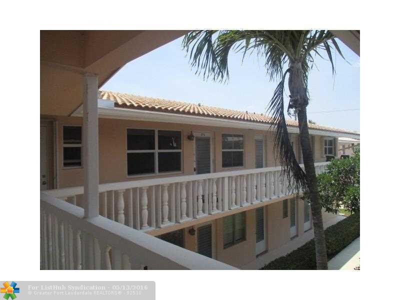 2121 NE 42nd Ct 202C, Lighthouse Point, FL 33064
