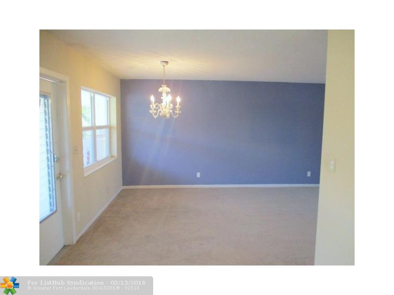 2121 NE 42nd Ct 202C, Lighthouse Point, FL 33064