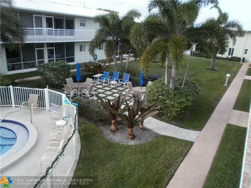 2100 NE 38th St 125, Lighthouse Point, FL 33064