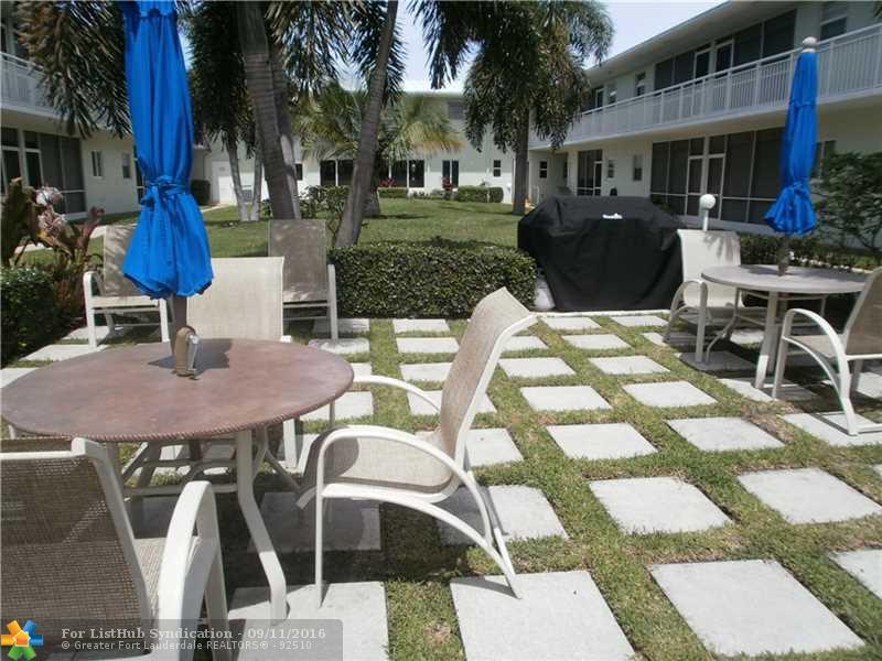 2100 NE 38th St 125, Lighthouse Point, FL 33064