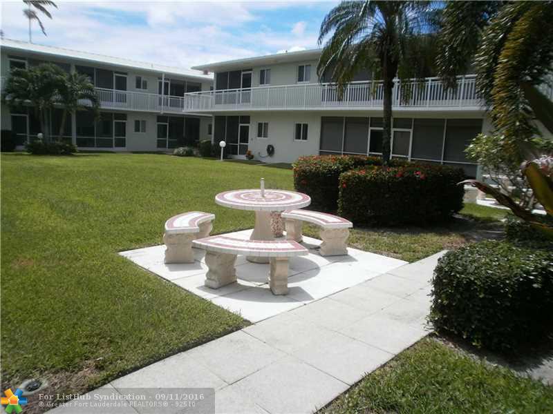 2100 NE 38th St 125, Lighthouse Point, FL 33064