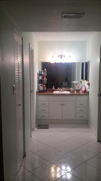4334 NW 9th Avenue Unit 8-1a, Deerfield Beach, FL 33064