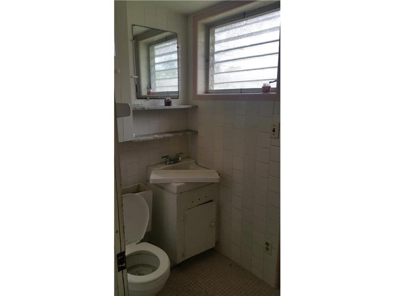 1856 Northeast 49th Ct, Pompano Beach, FL 33064