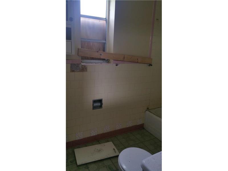 1856 Northeast 49th Ct, Pompano Beach, FL 33064