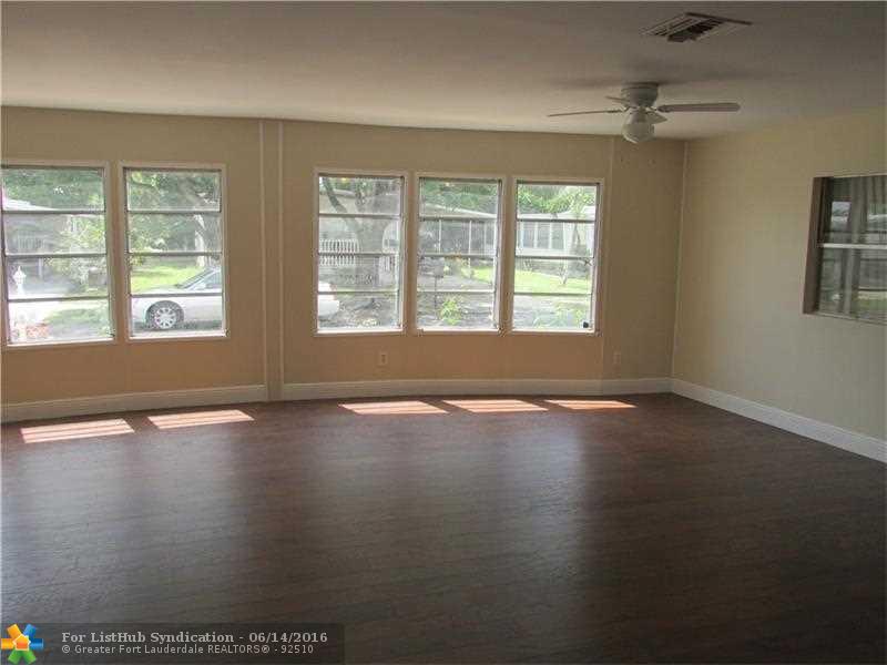 5321 NW 1st Ave, Deerfield Beach, FL 33064