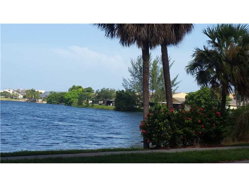 3370Beau Rivage Dr, Pompano Beach, FL 33064