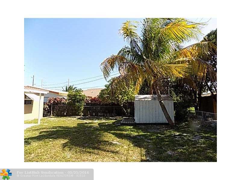 3691 NE 15th Ave, Pompano Beach, FL 33064