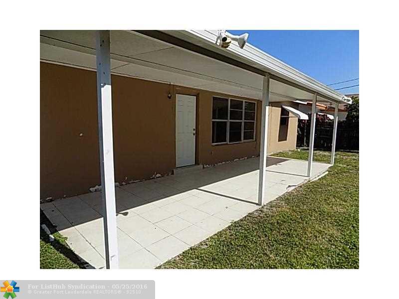 3691 NE 15th Ave, Pompano Beach, FL 33064