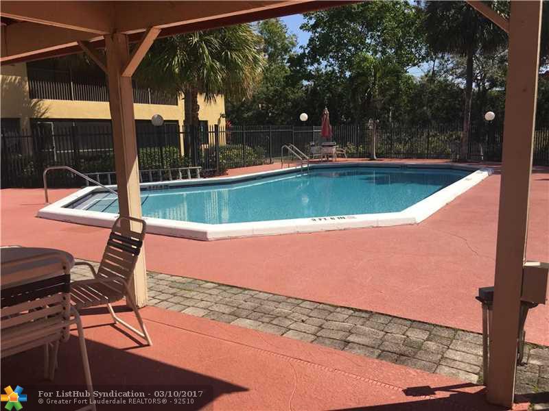 3039 Riverside Dr, Coral Springs, FL 33065