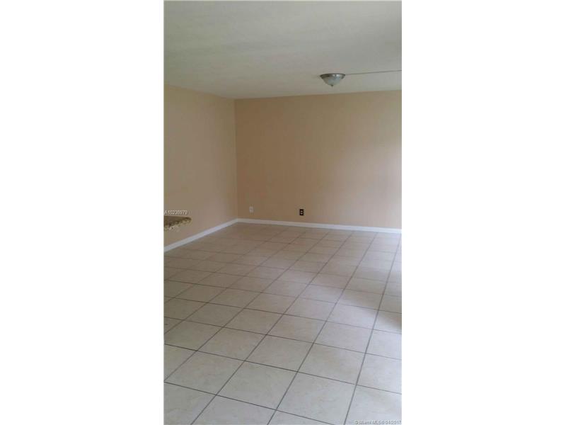 11448 Northwest 43rd St, Coral Springs, FL 33065