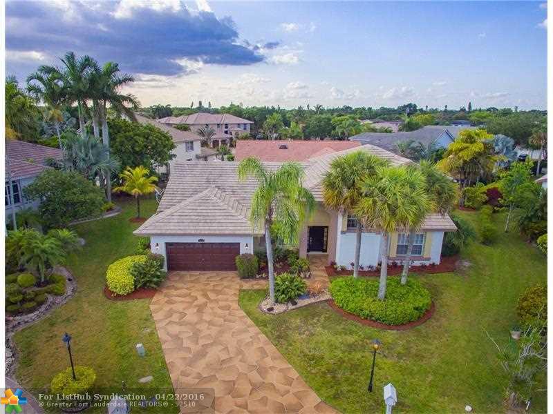 4077 NW 83rd Ln, Coral Springs, FL 33065