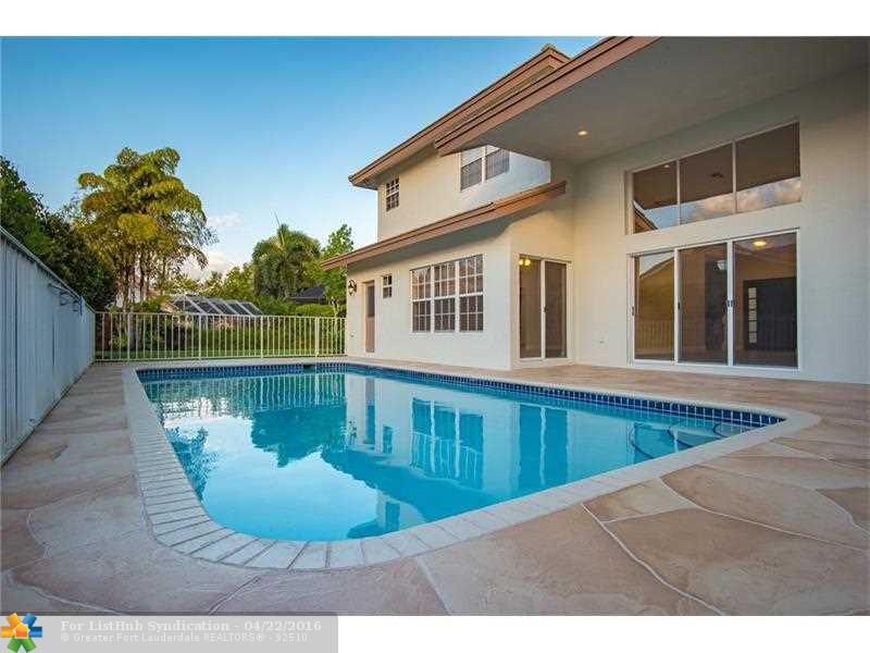 4077 NW 83rd Ln, Coral Springs, FL 33065