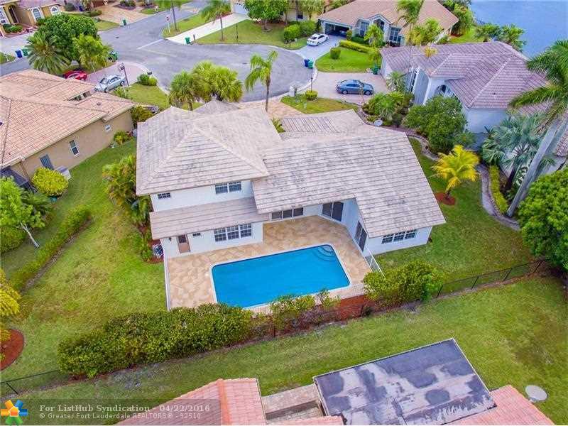 4077 NW 83rd Ln, Coral Springs, FL 33065