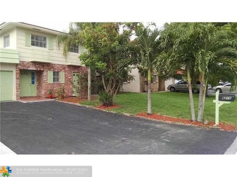 8210 NW 40th St, Coral Springs, FL 33065