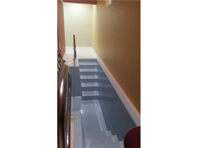 7800 NW 39th St, Sunrise, FL 33065