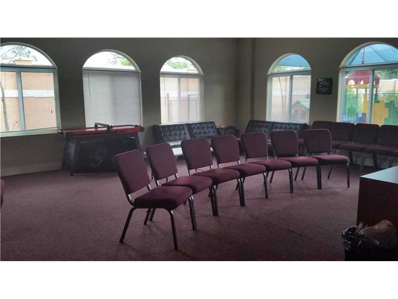 7800 NW 39th St, Sunrise, FL 33065