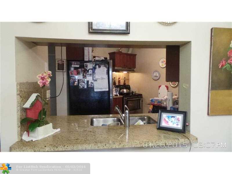 9000 NW 28th Dr 1-304, Coral Springs, FL 33065