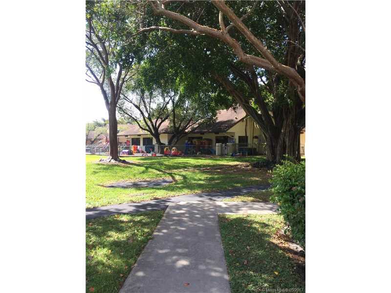 2358 Northwest 39th Ave, Coconut Creek, FL 33066