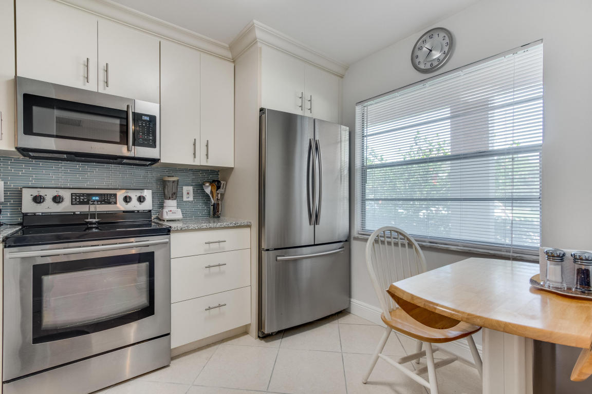1208 Bahama Bend, Coconut Creek, FL 33066