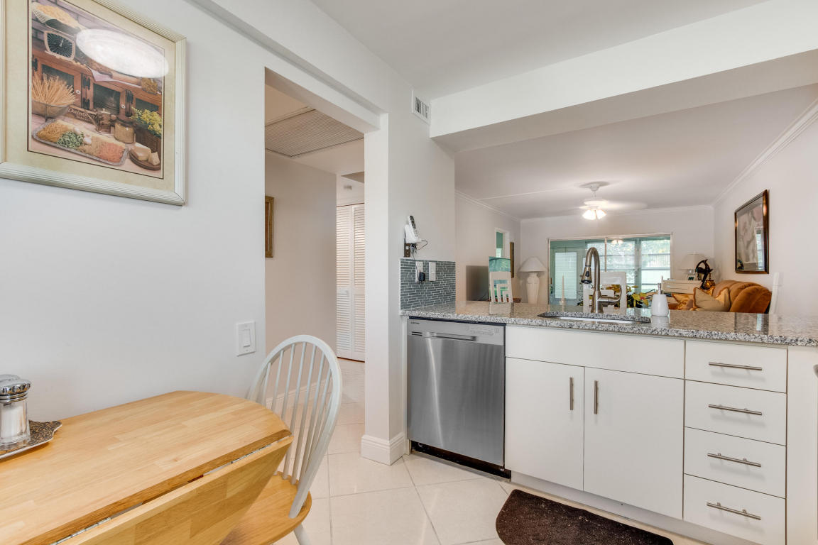 1208 Bahama Bend, Coconut Creek, FL 33066