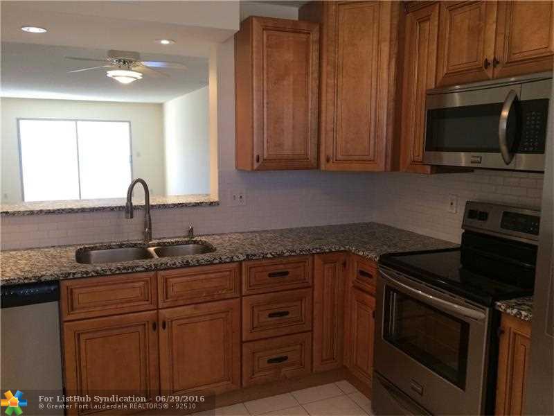 2201 Lucaya Bnd F4, Coconut Creek, FL 33066