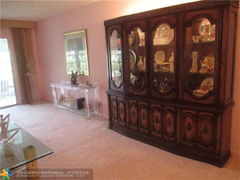 2103 Lucaya Bnd M3, Coconut Creek, FL 33066
