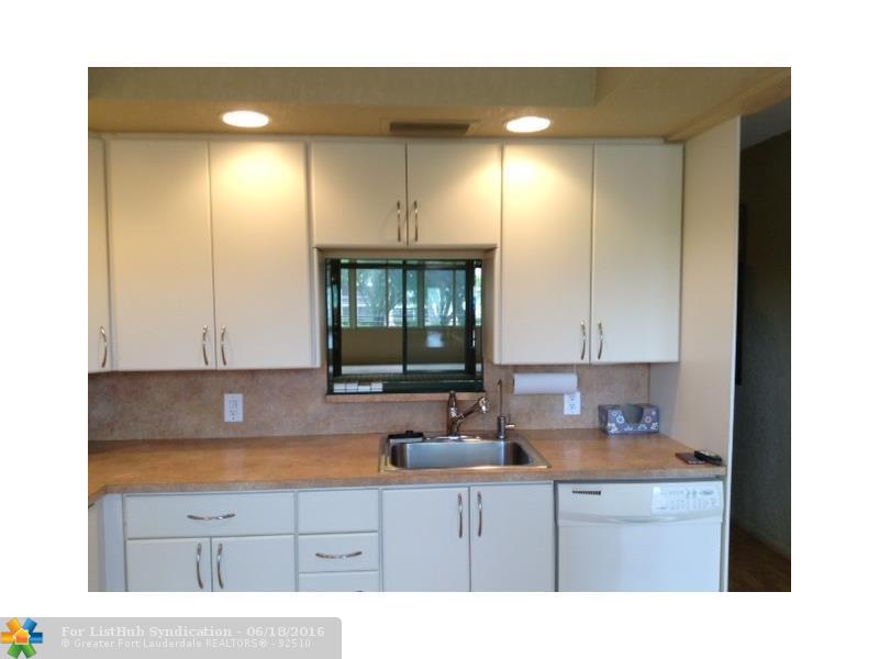 2404 Antigua Cir D2, Coconut Creek, FL 33066