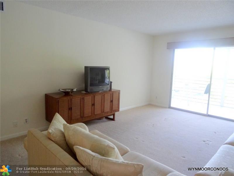 2304 Lucaya Ln E4, Coconut Creek, FL 33066