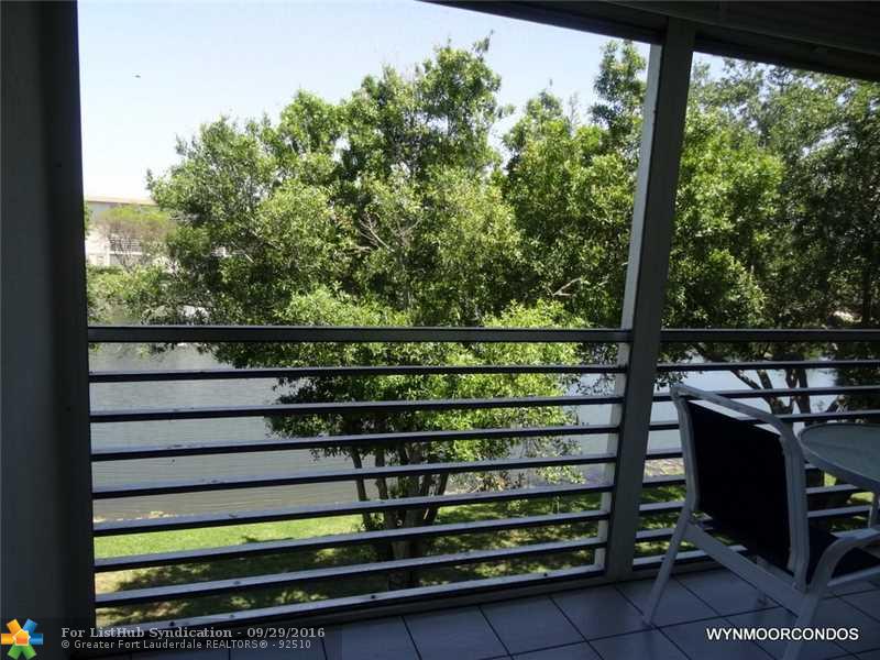 2304 Lucaya Ln E4, Coconut Creek, FL 33066