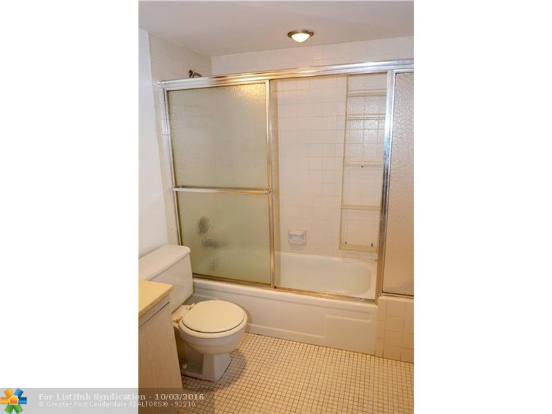 2502 Antigua Ter C3, Coconut Creek, FL 33066