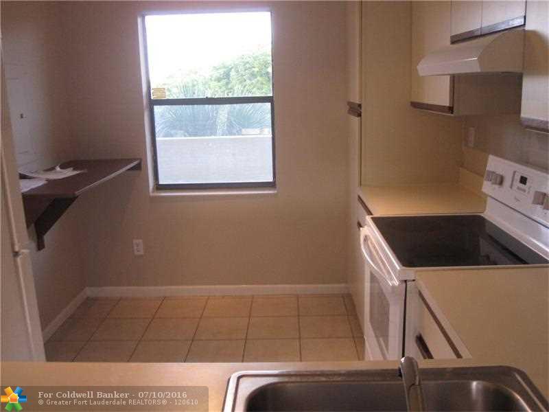 2900 NW 42nd Ave, Coconut Creek, FL 33066