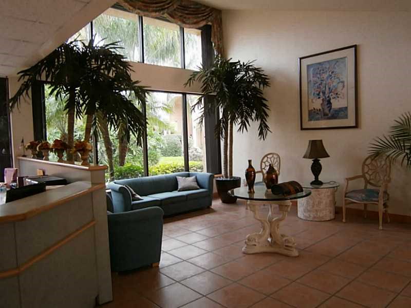 3383 Carambola Circle S #2436, Coconut Creek, FL 33066