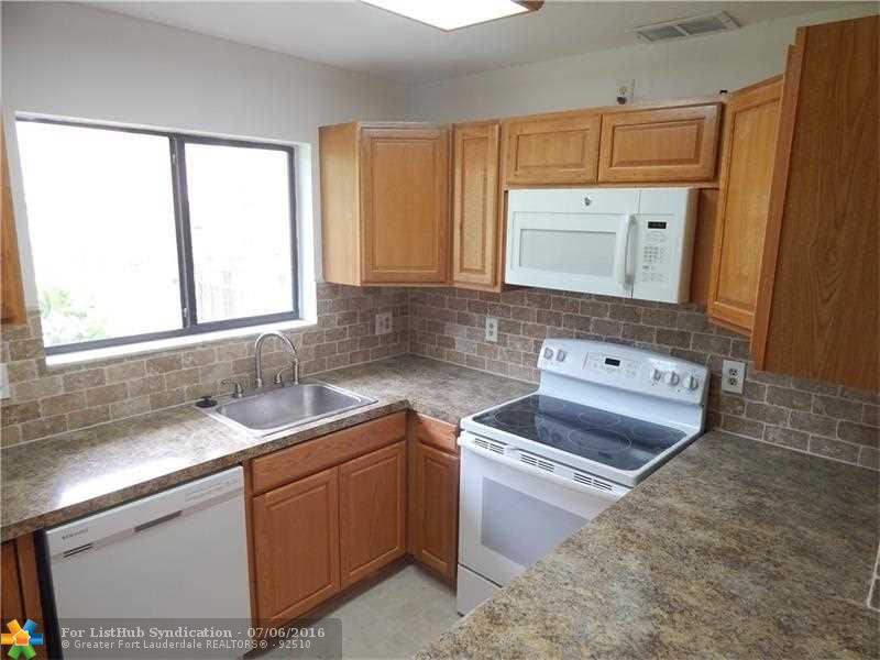 2362 NW 39th Ave 2362, Coconut Creek, FL 33066