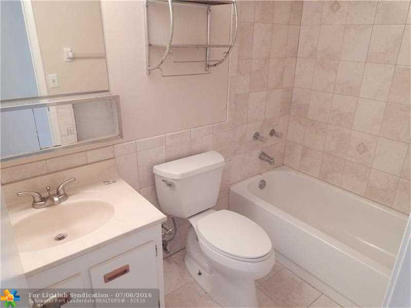 2362 NW 39th Ave 2362, Coconut Creek, FL 33066