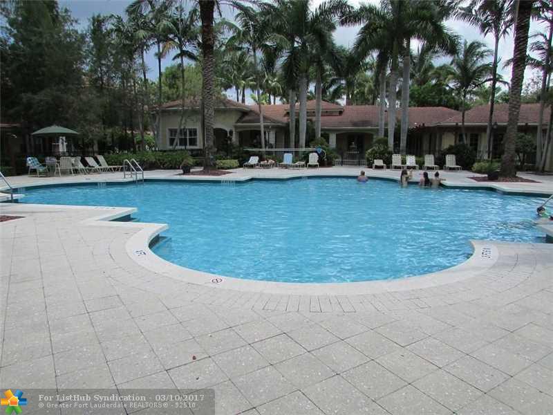 6624 W Sample Rd 6624, Coral Springs, FL 33067