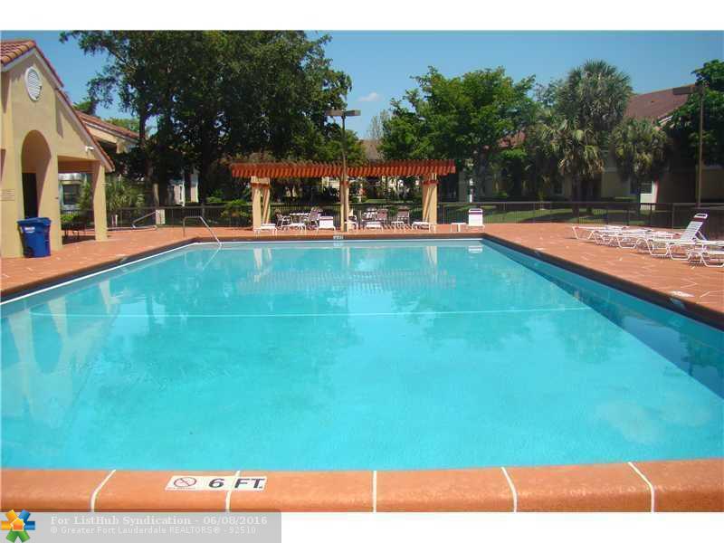 5721 Riverside Dr 306B, Coral Springs, FL 33067