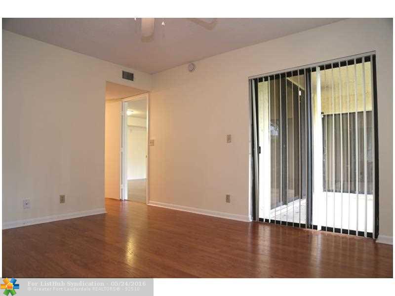 5721 Riverside Dr 105B5, Coral Springs, FL 33067