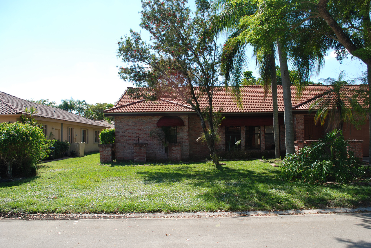 5356 NW 58th TE, Coral Springs, FL 33067