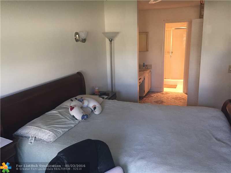 2320 SW 81st Ter 4, North Lauderdale, FL 33068