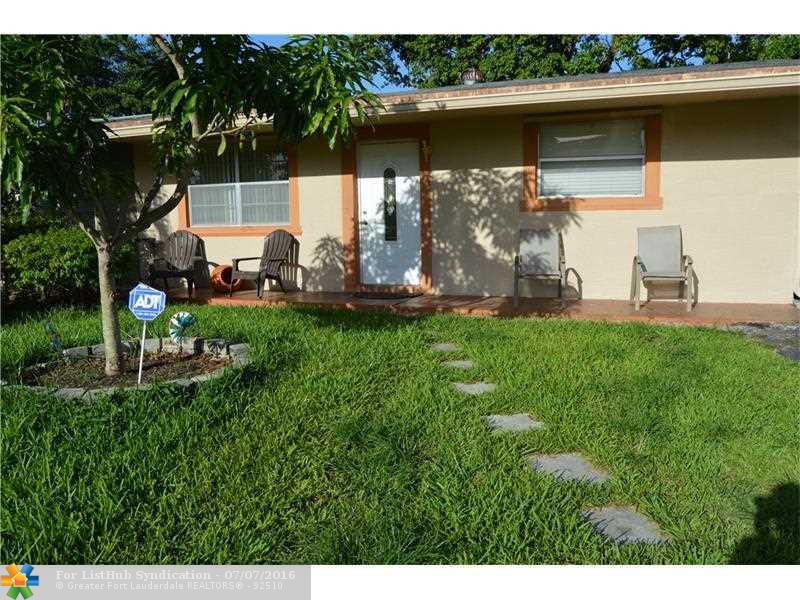 1922 SW 68th Ter, North Lauderdale, FL 33068