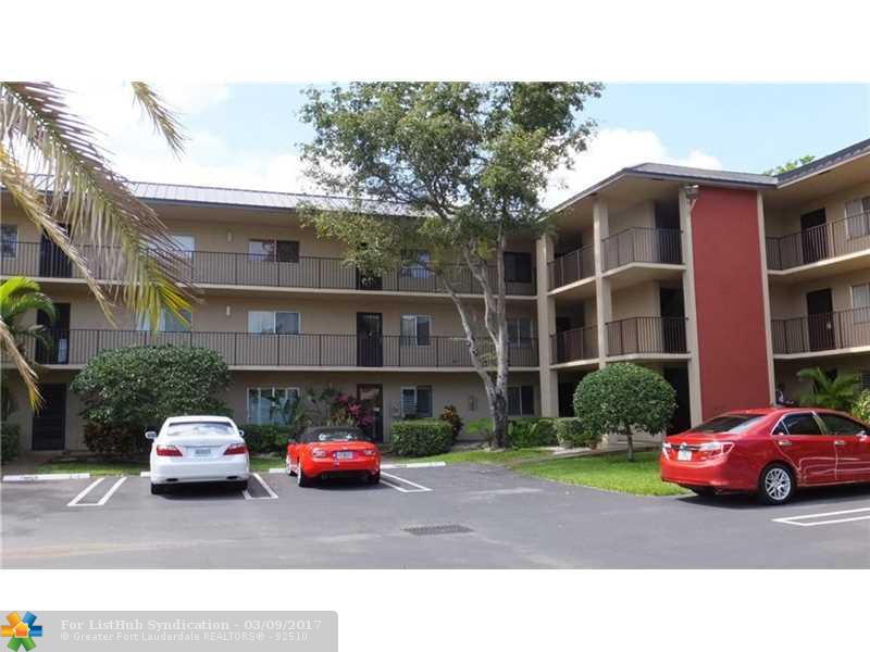 2212 S Cypress Bend Dr 208, Pompano Beach, FL 33069