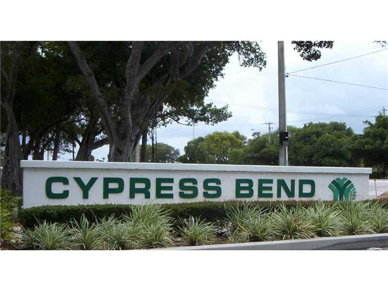 2220 N Cypress Bend Dr#101, Pompano Beach, FL 33069