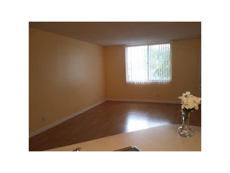 4045 West Mcnab Rd, Pompano Beach, FL 33069