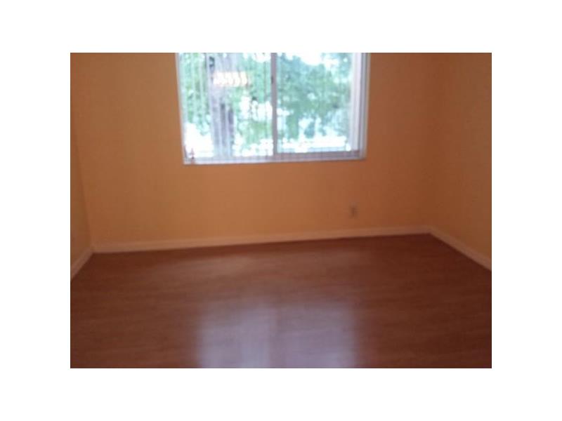 4045 West Mcnab Rd, Pompano Beach, FL 33069