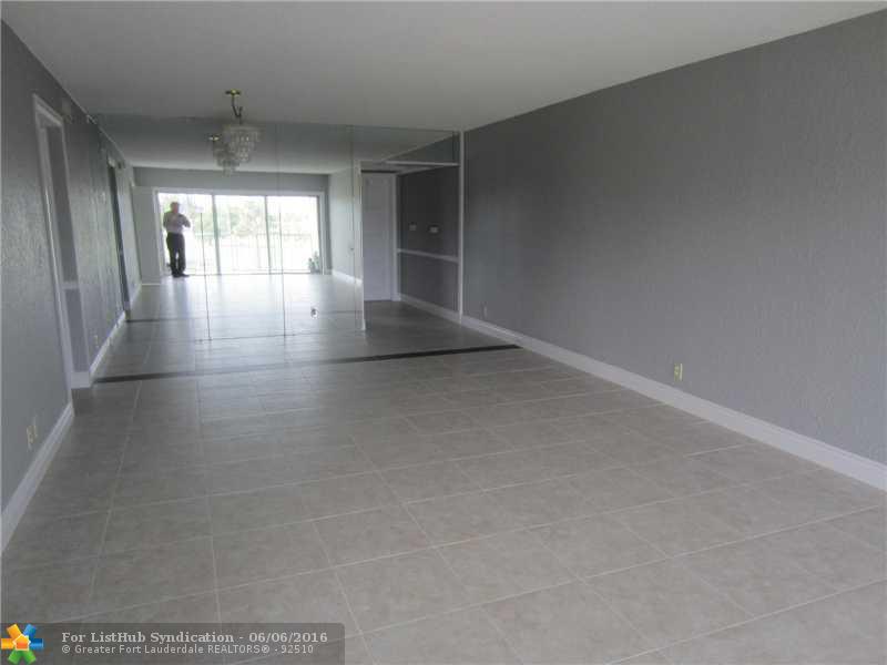 3000 N Palm Aire Dr 306, Pompano Beach, FL 33069