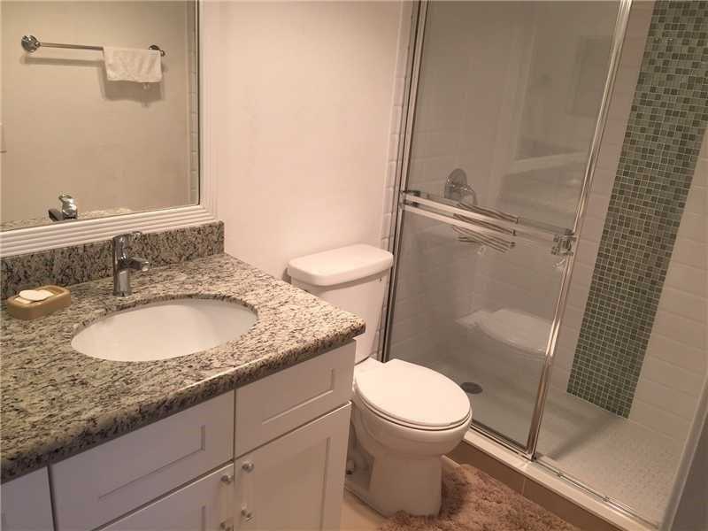 2751 North Palm Aire Dr, Pompano Beach, FL 33069