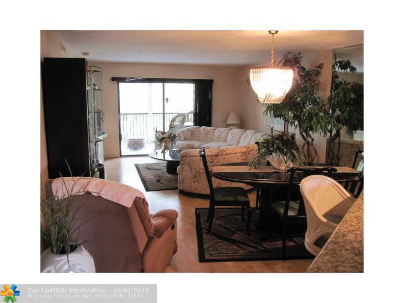 2240 N Cypress Bend Dr 403, Pompano Beach, FL 33069